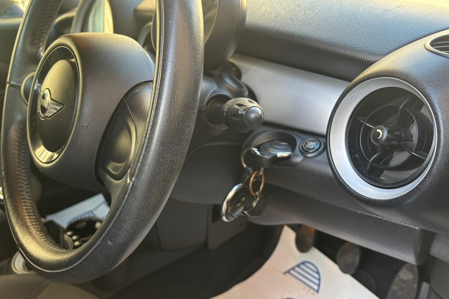 Used MINI Convertible 2015 for sale - 77721619: Photo 8