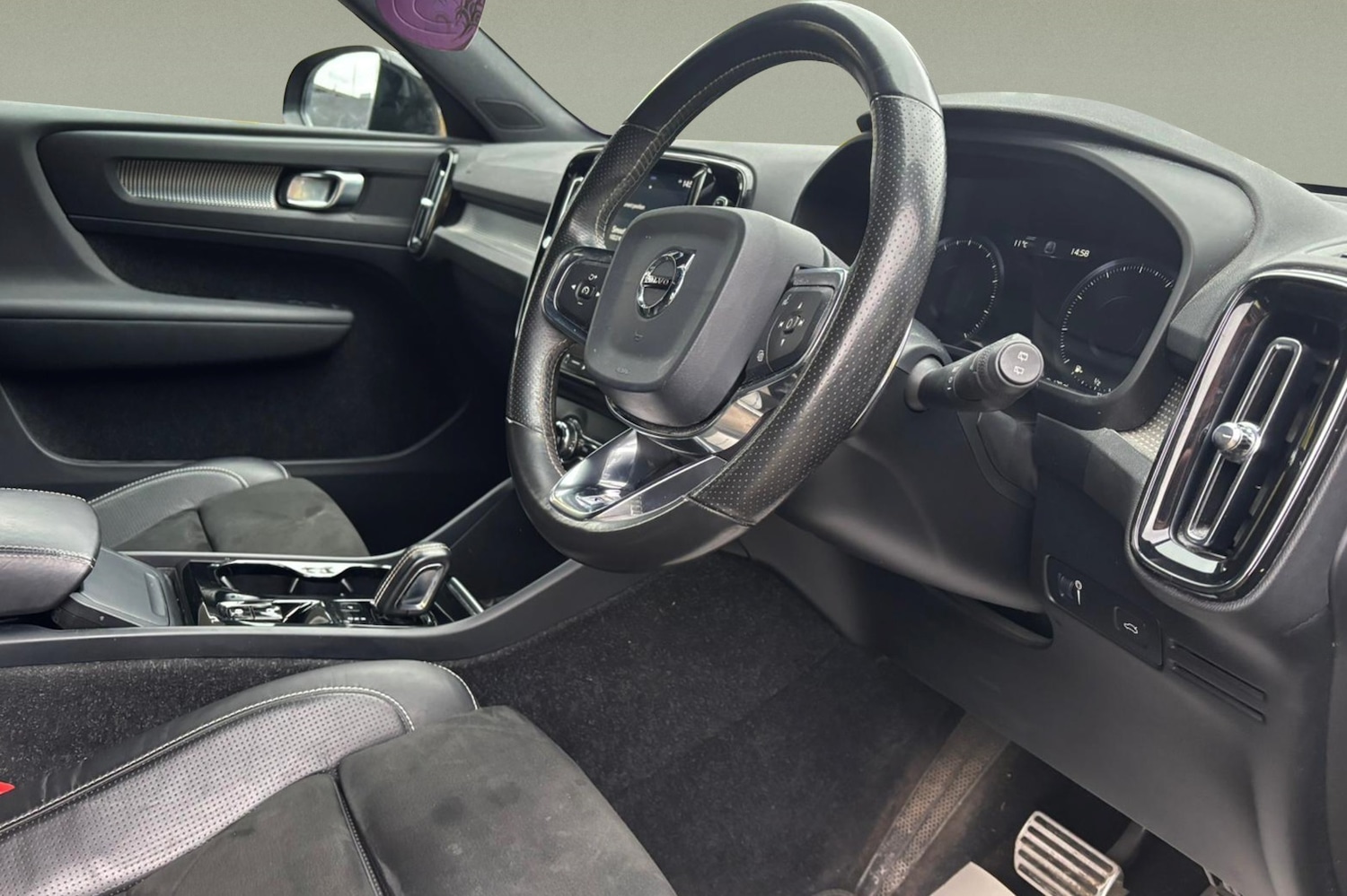 Used Volvo XC40 2019 for sale - 77678723: Photo 32