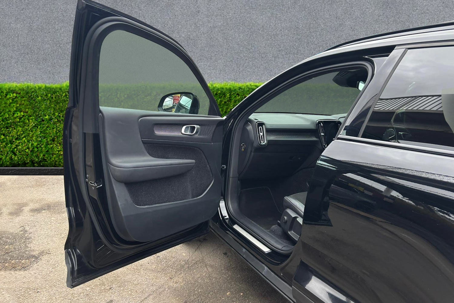 Used Volvo XC40 2019 for sale - 77678723: Photo 36