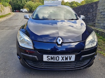 Used Renault Megane 2010 for sale - 75828808: Photo