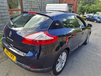 Used Renault Megane 2010 for sale - 75828808: Photo