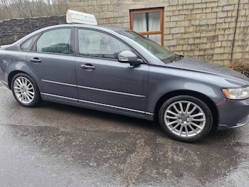 Used Volvo S40 2009 for sale - 77277580: Photo