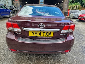 Used Toyota Avensis 2014 for sale - 78853004: Photo