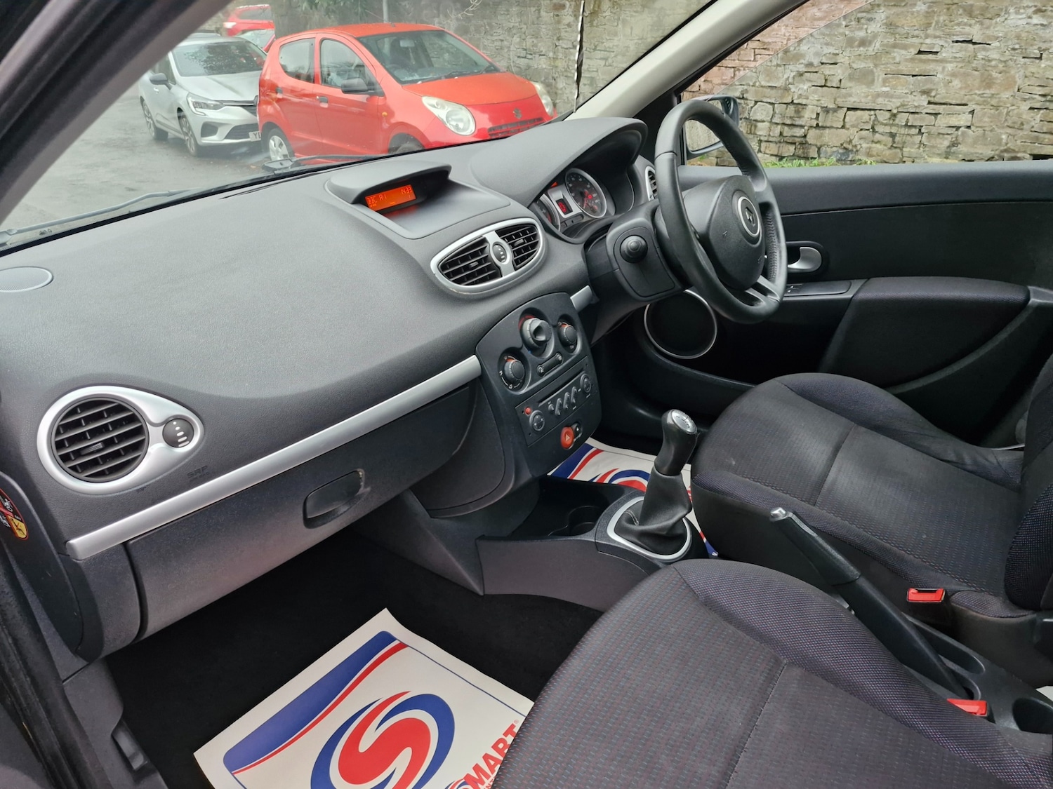 Used Renault Clio 2007 for sale - 77135919: Photo 12