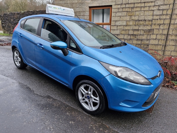 Used Ford Fiesta 2010 for sale - 73068383: Photo 1