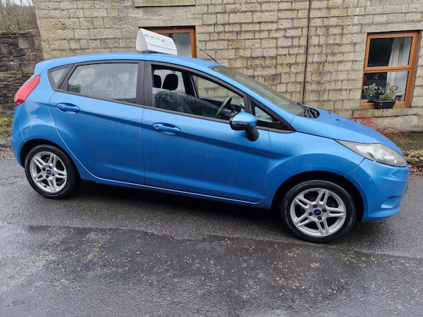 Used Ford Fiesta 2010 for sale - 73068383: Photo 3