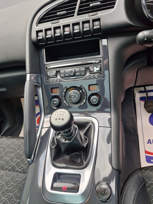 Used Peugeot 3008 2016 for sale - 76275075: Photo 11