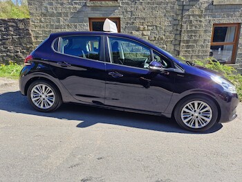 Used Peugeot 208 2018 for sale - 78346287: Photo