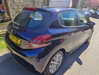 Used Peugeot 208 2018 for sale - 78346287: Photo