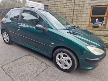 Used Peugeot 206 2002 for sale - 78098573: Photo