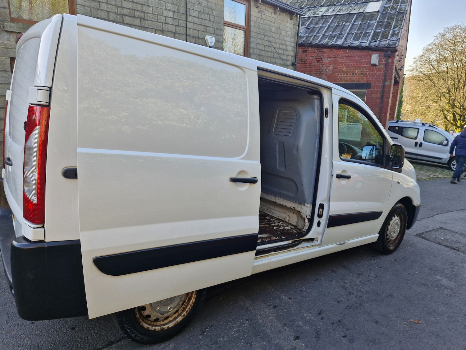 Used Peugeot Expert 2015 for sale - 76598516: Photo 10