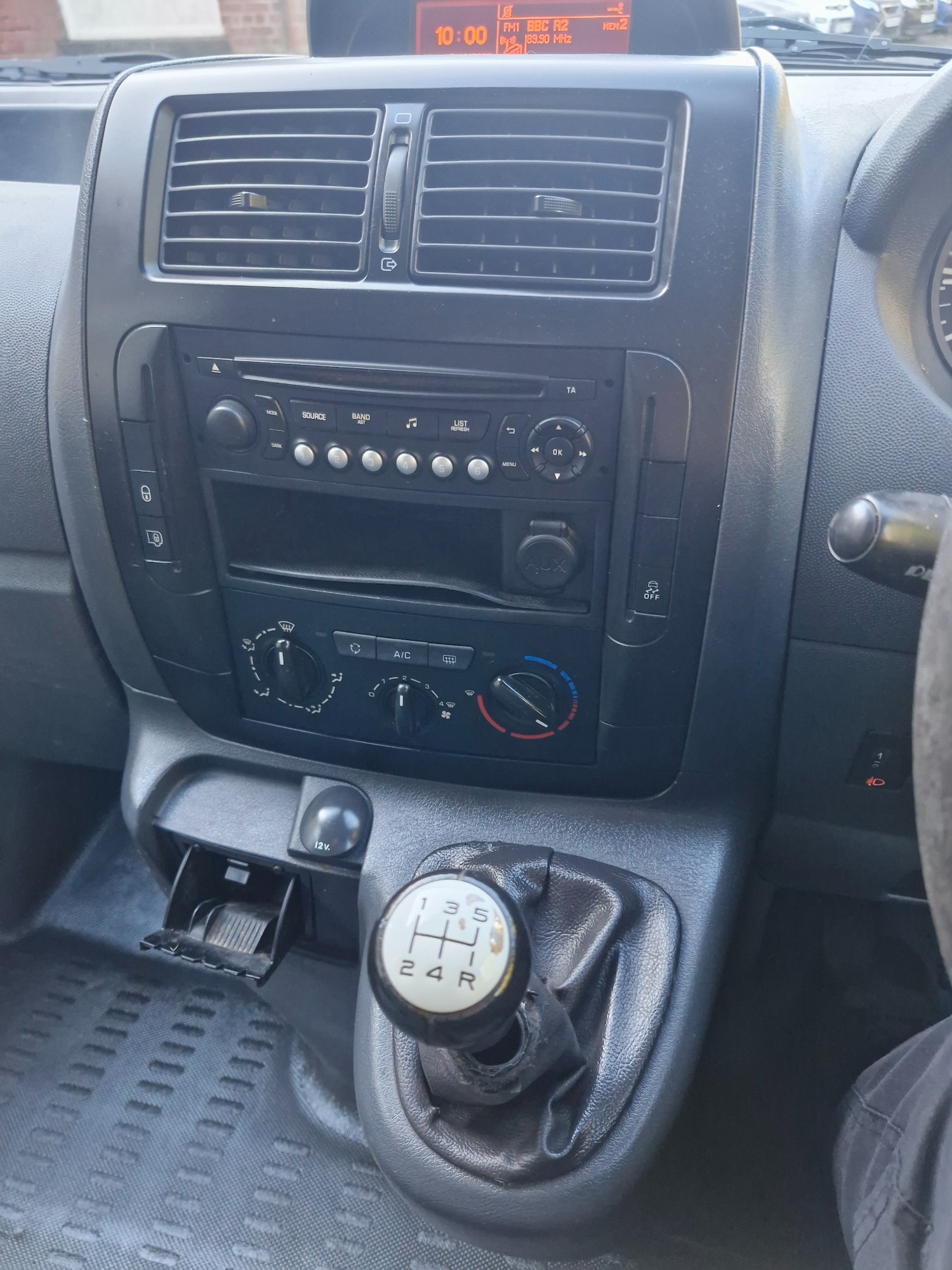 Used Peugeot Expert 2015 for sale - 76598516: Photo 11