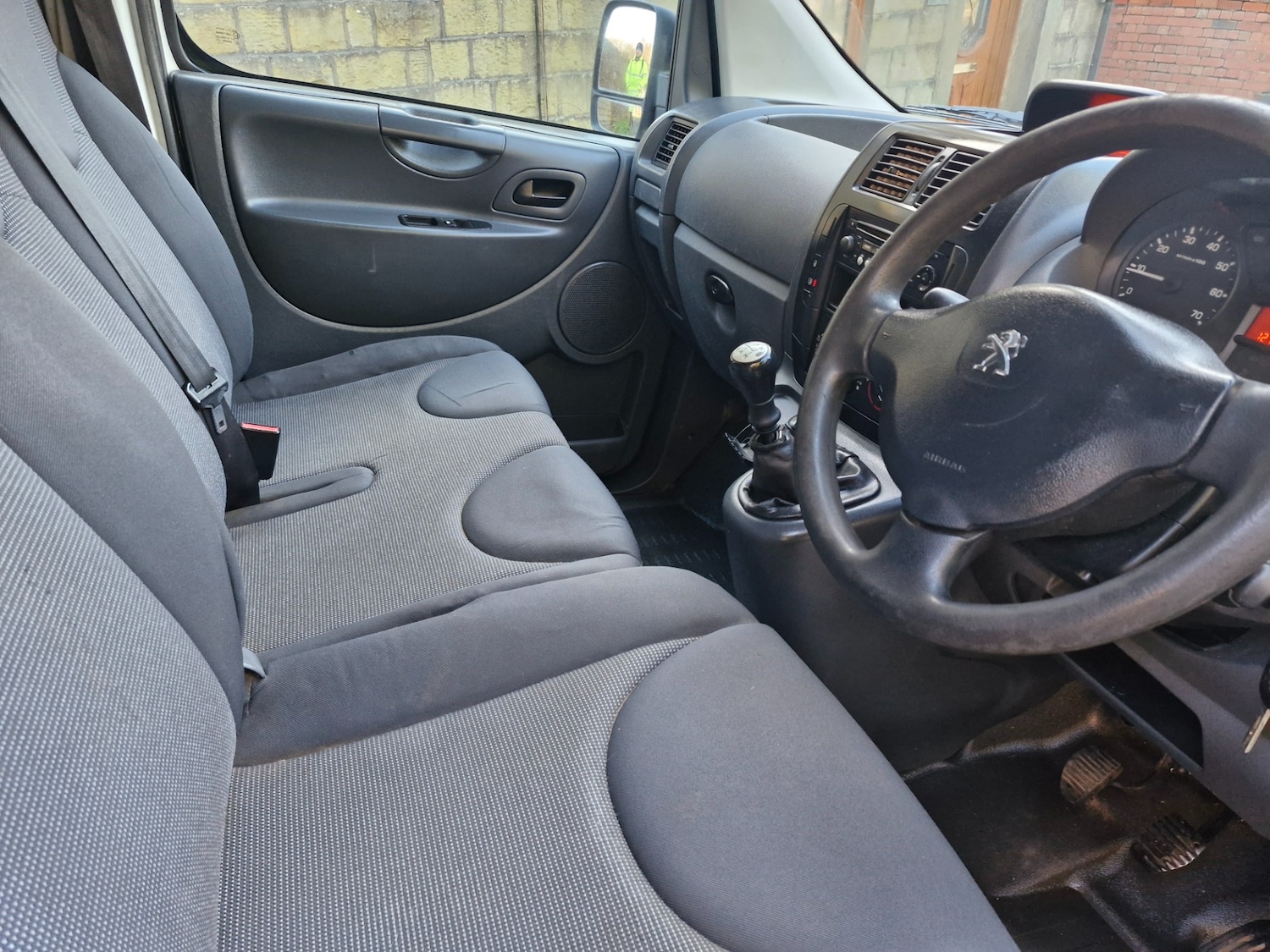 Used Peugeot Expert 2015 for sale - 76598516: Photo 8