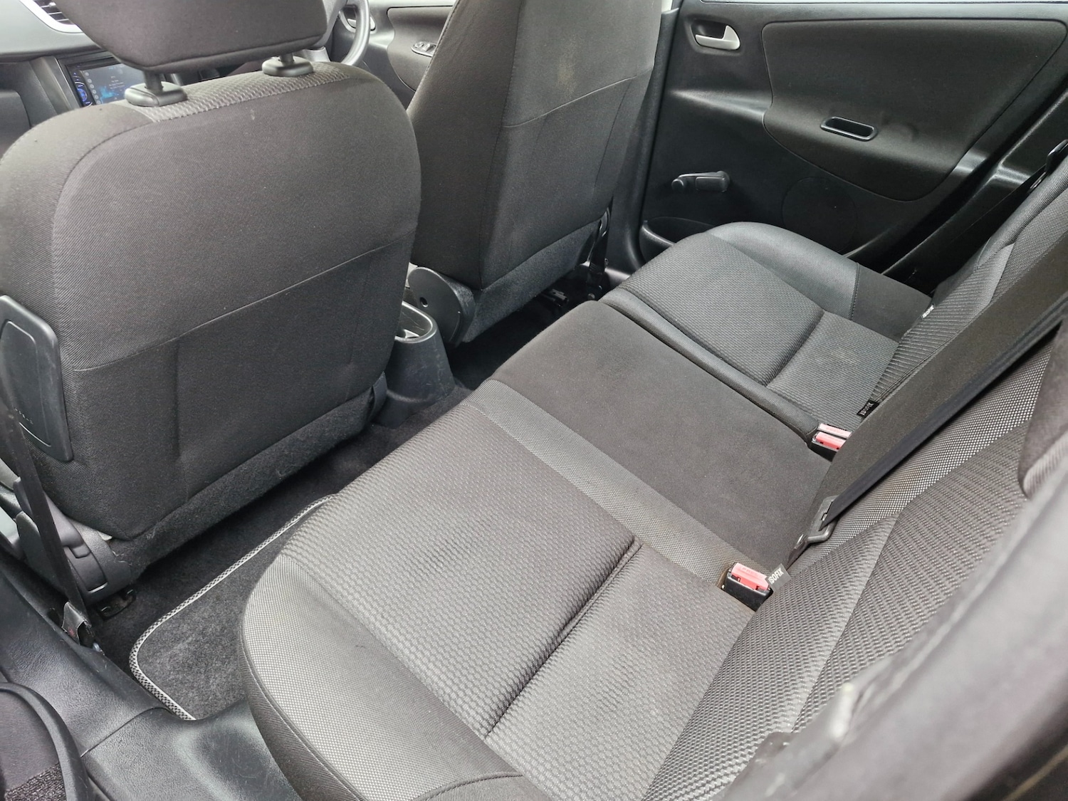 Used Peugeot 207 2010 for sale - 77423824: Photo 13