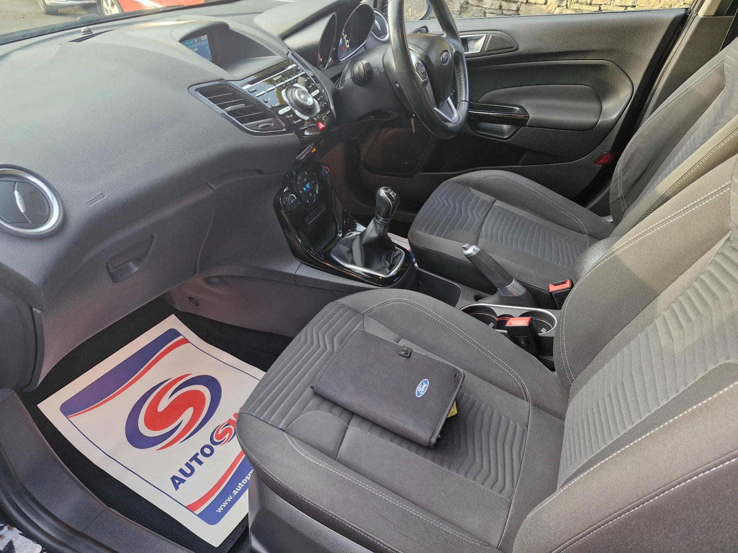 Used Ford Fiesta 2013 for sale - 77261431: Photo 13