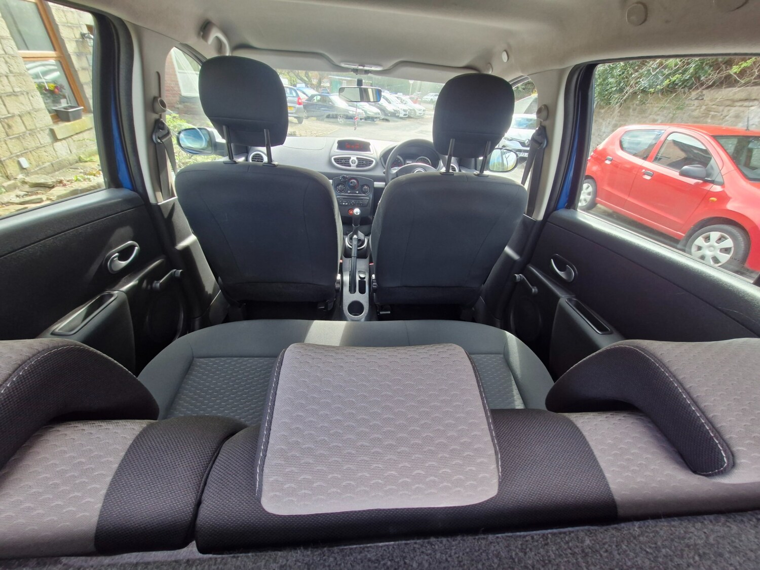 Used Renault Clio 2010 for sale - 78202203: Photo 11