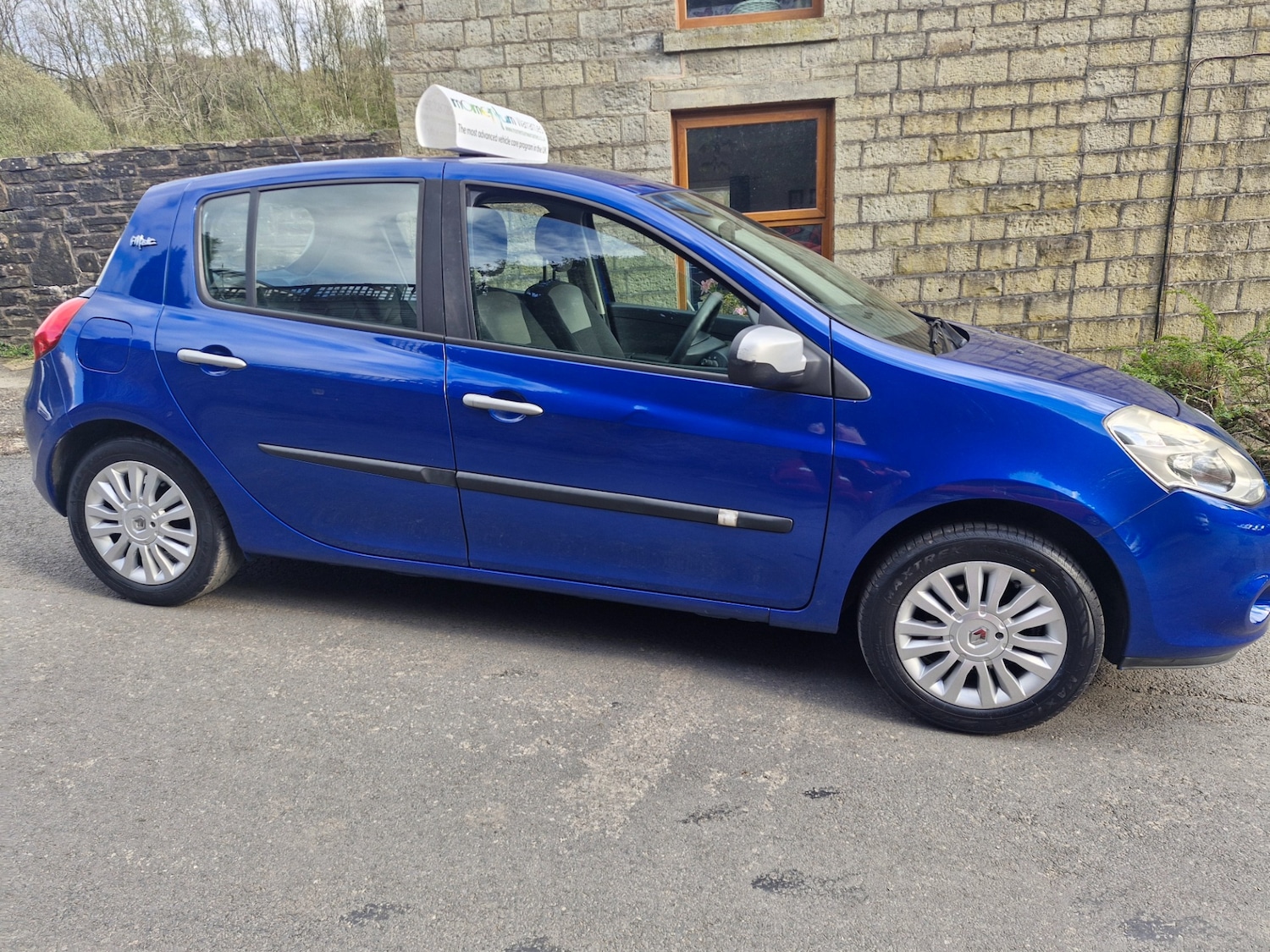 Used Renault Clio 2010 for sale - 78202203: Photo 3