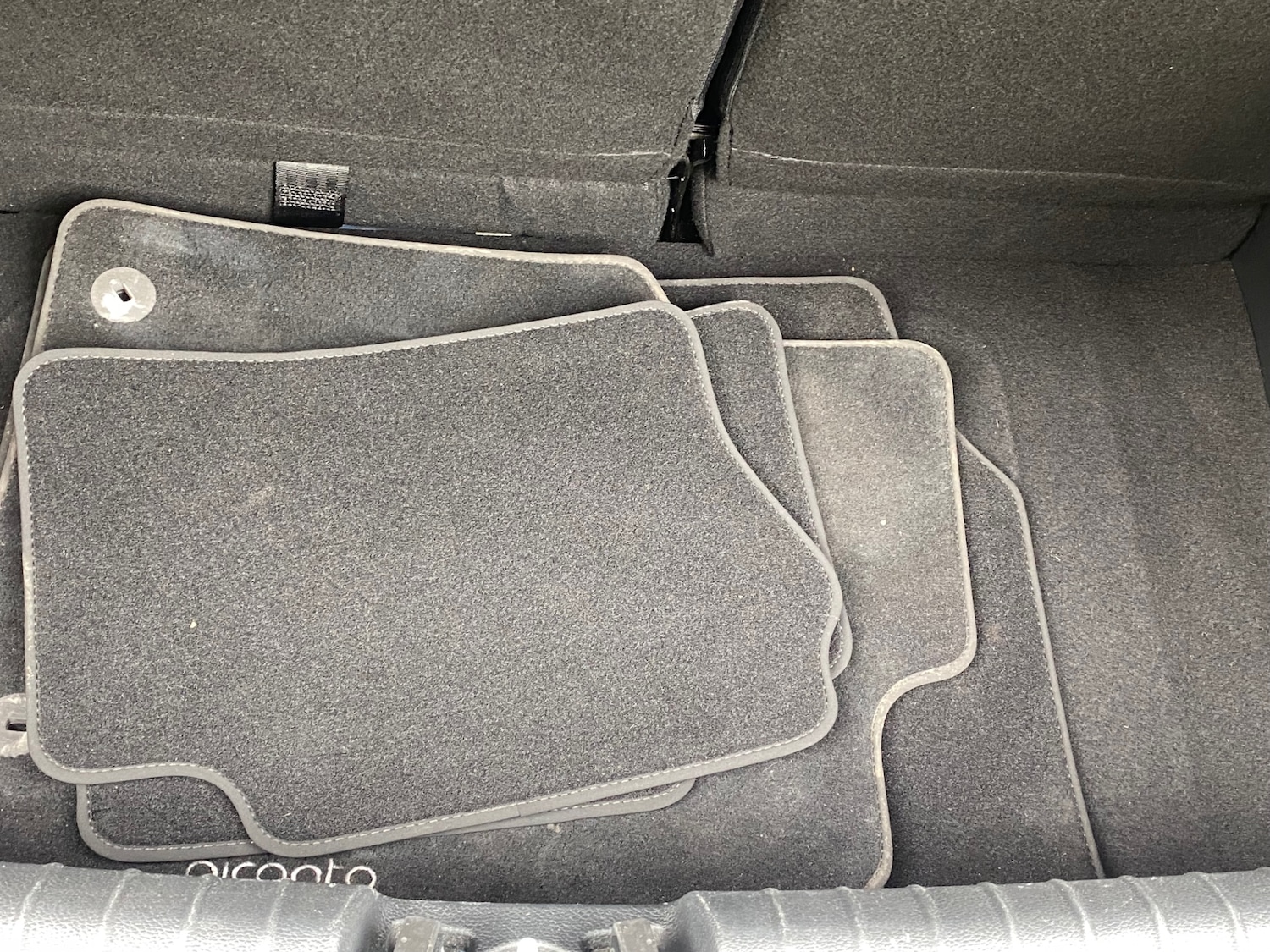 Used Kia Picanto 2019 for sale - 76650355: Photo 32