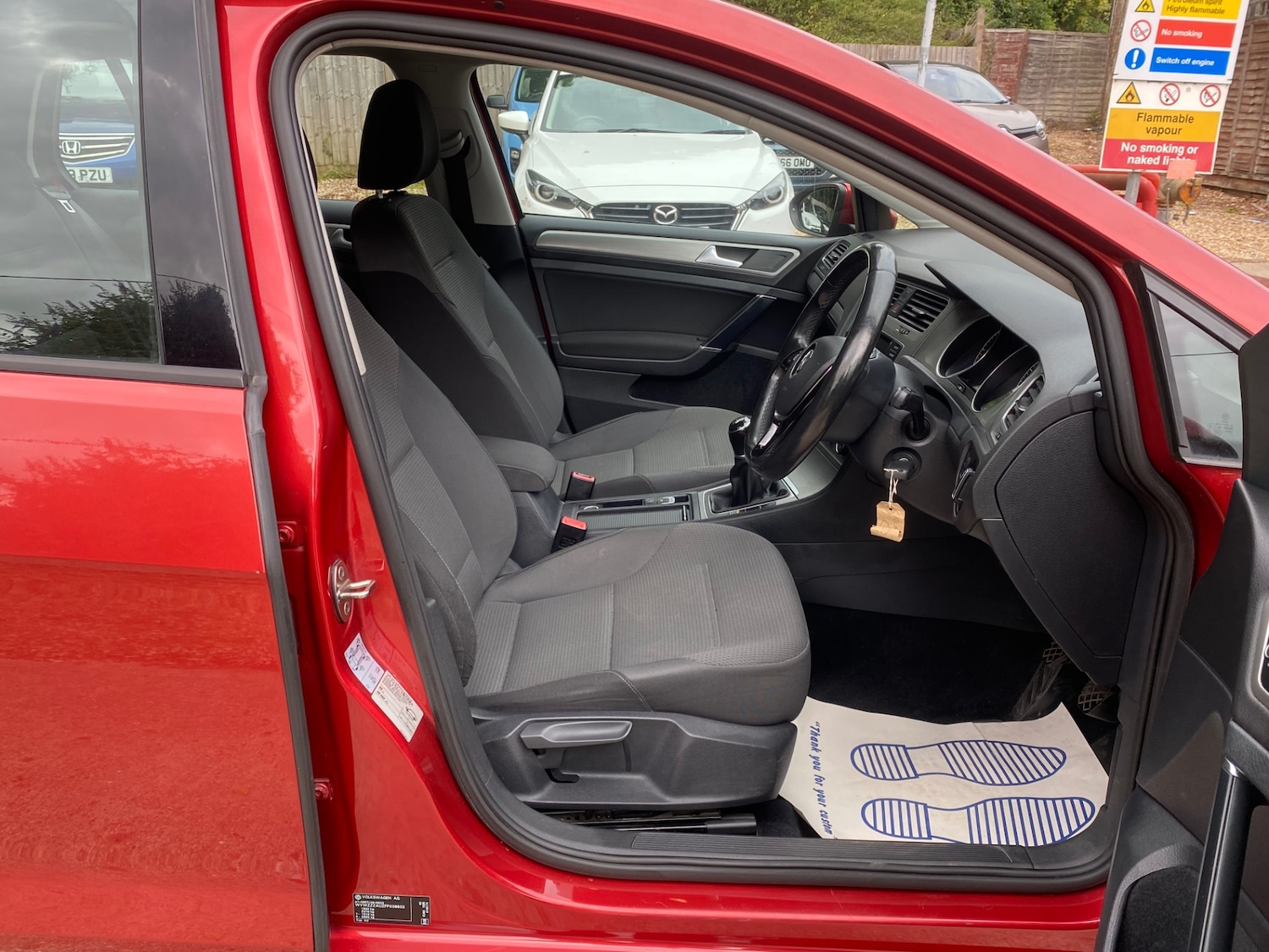 Used Volkswagen Golf 2015 for sale - 76650455: Photo 27