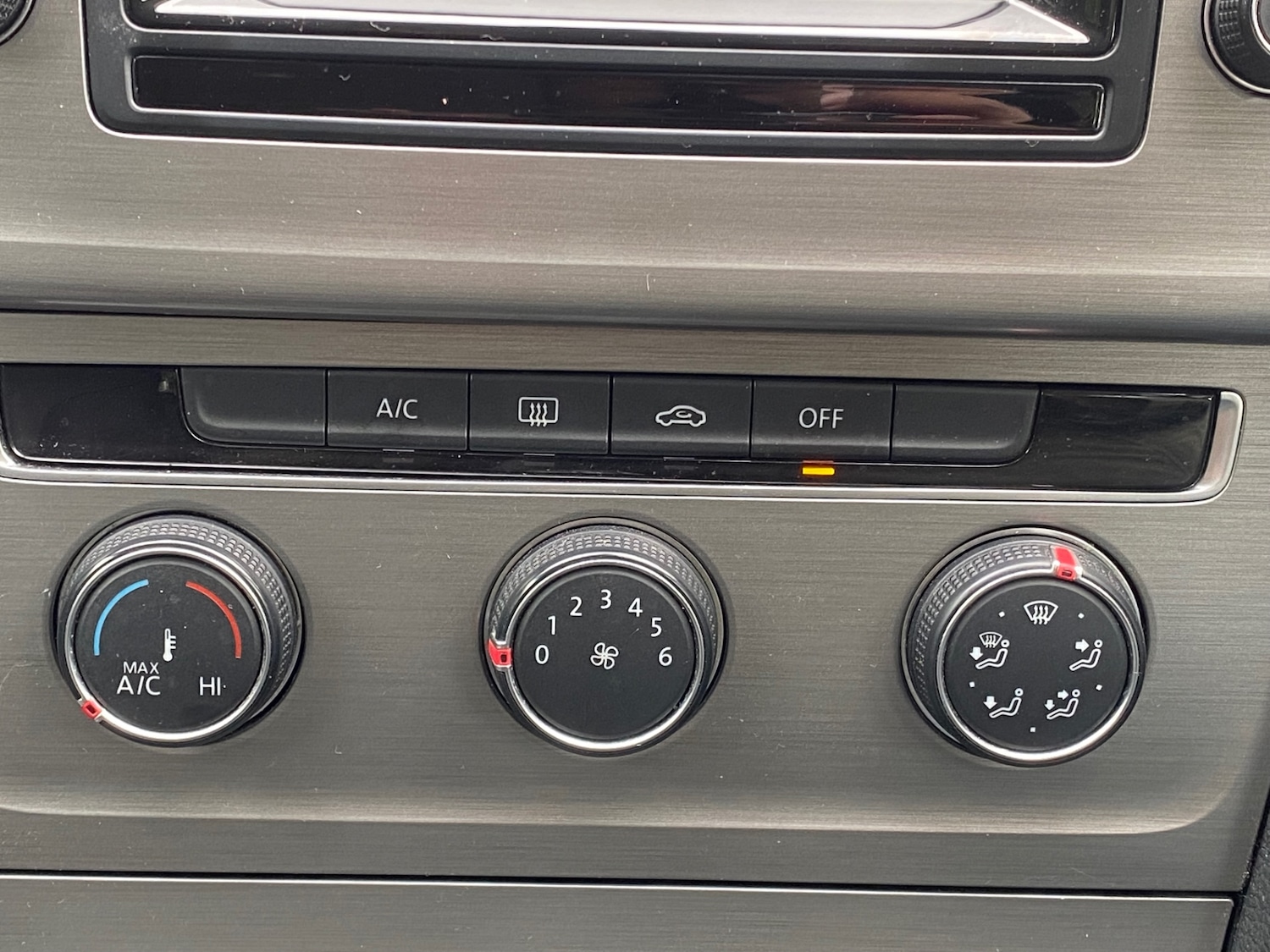 Used Volkswagen Golf 2015 for sale - 76650455: Photo 34