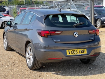 Used Vauxhall Astra 2016 for sale - 78999652: Photo