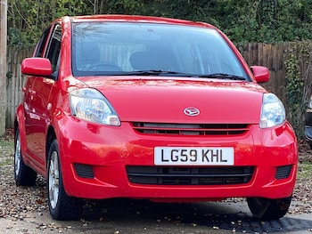 Used Daihatsu Sirion 2010 for sale - 77449865: Photo