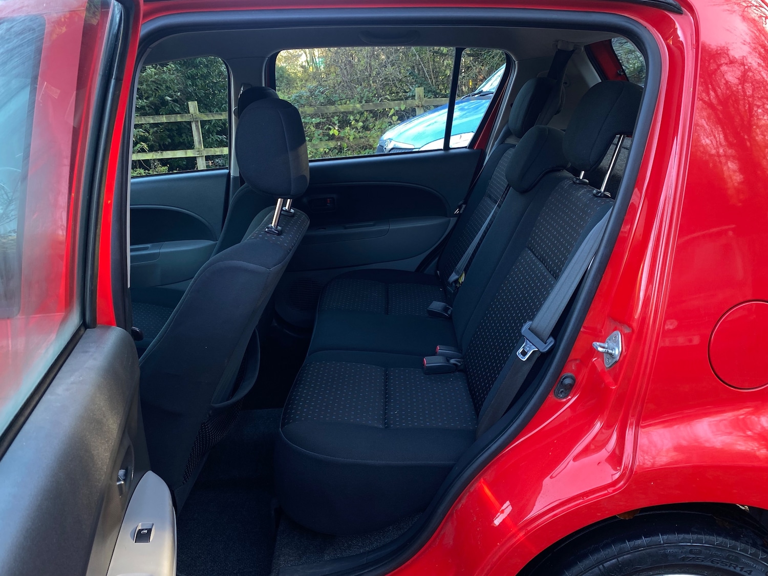 Used Daihatsu Sirion 2010 for sale - 77449865: Photo 29