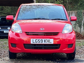 Used Daihatsu Sirion 2010 for sale - 77449865: Photo