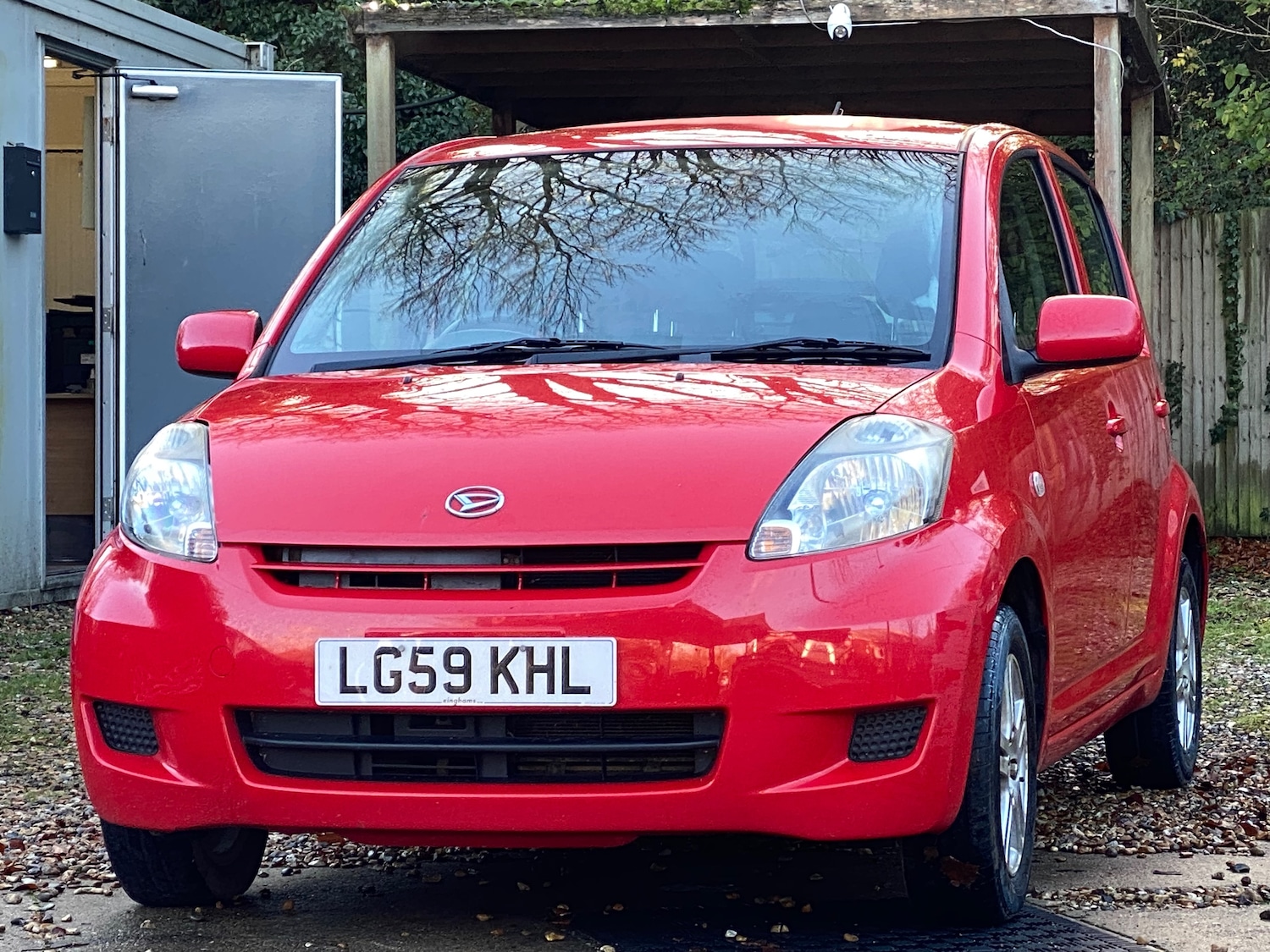 Used Daihatsu Sirion 2010 for sale - 77449865: Photo 5