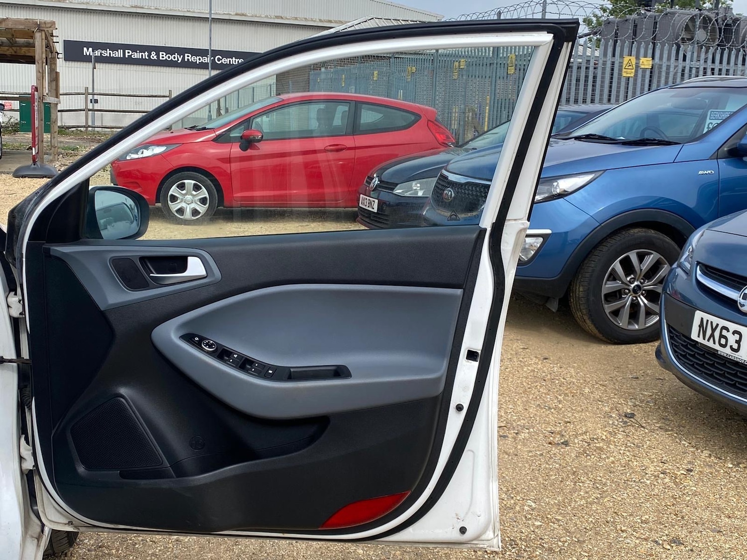 Used Hyundai i20 2015 for sale - 76626574: Photo 15