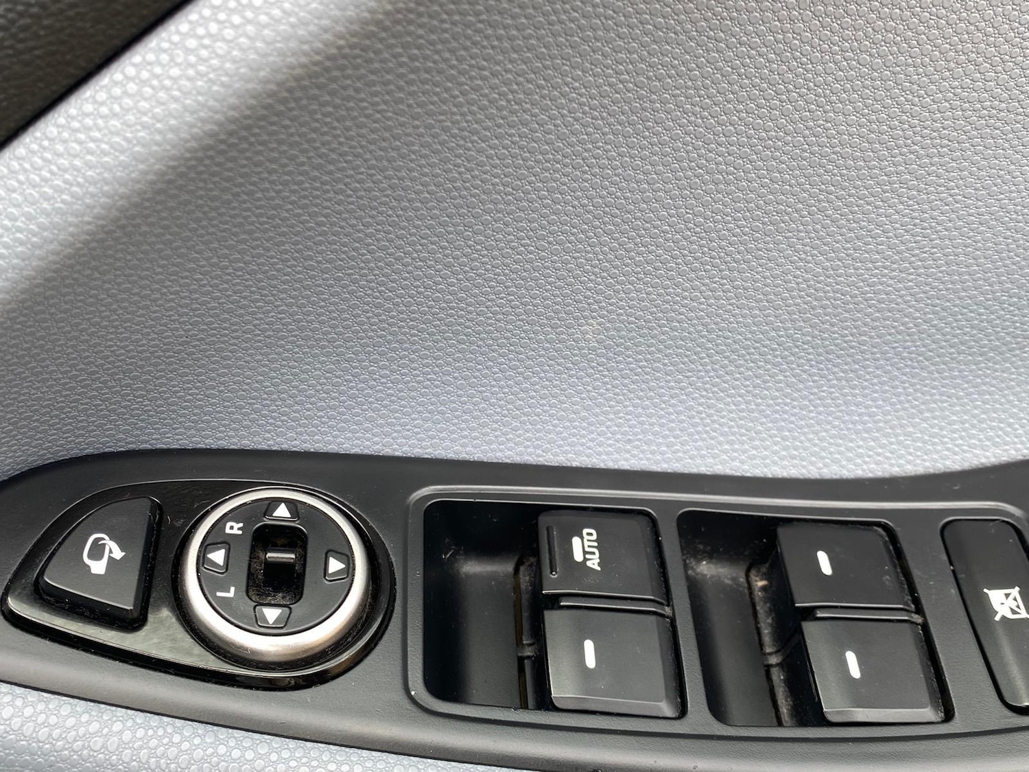 Used Hyundai i20 2015 for sale - 76626574: Photo 17