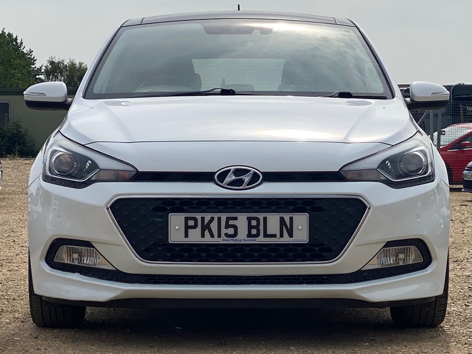 Used Hyundai i20 2015 for sale - 76626574: Photo 2