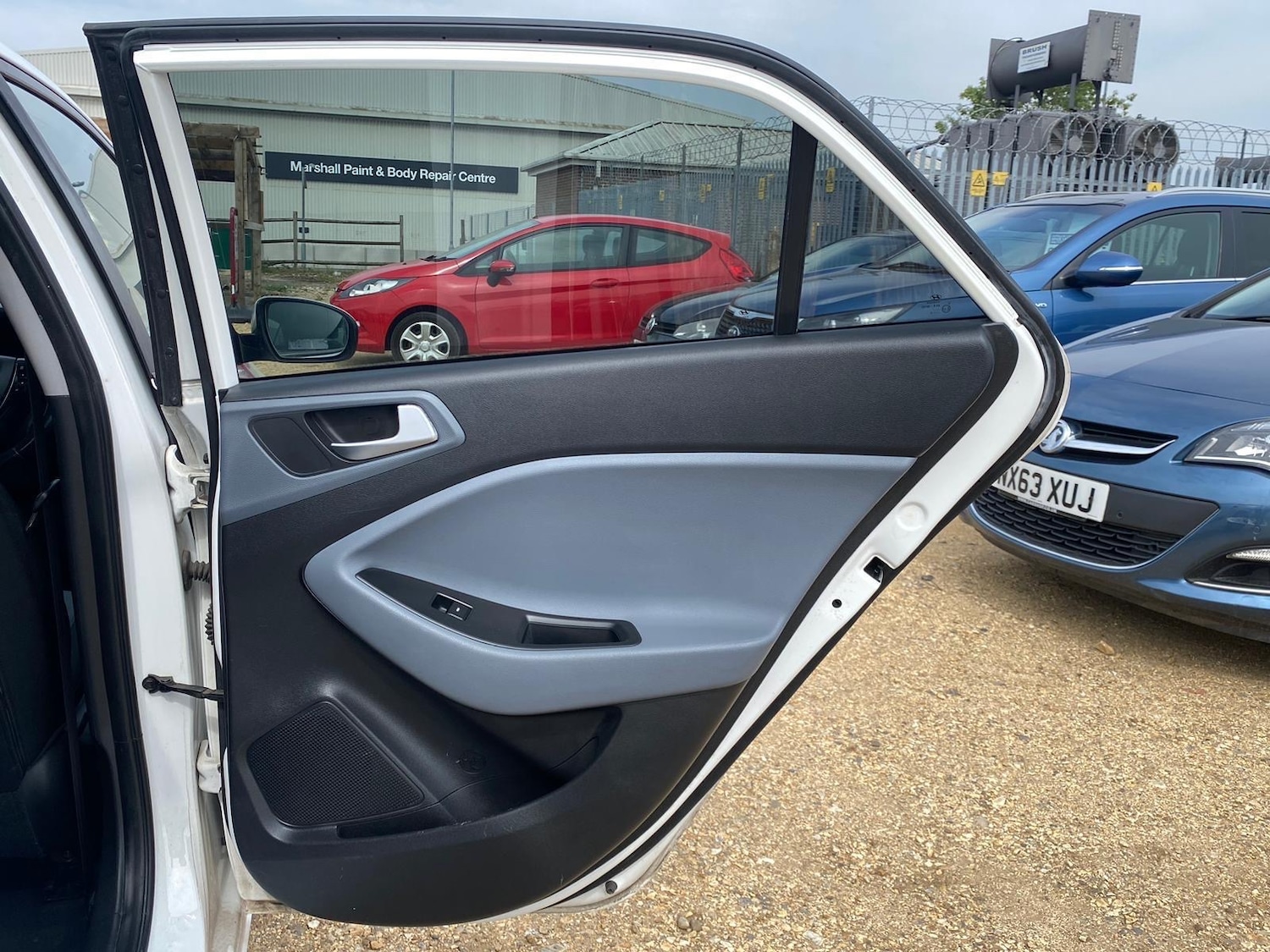 Used Hyundai i20 2015 for sale - 76626574: Photo 23