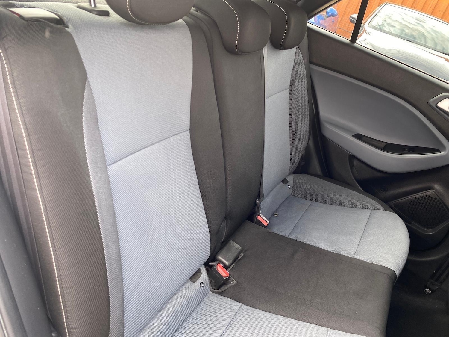 Used Hyundai i20 2015 for sale - 76626574: Photo 26