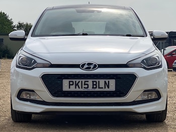 Used Hyundai i20 2015 for sale - 76626574: Photo