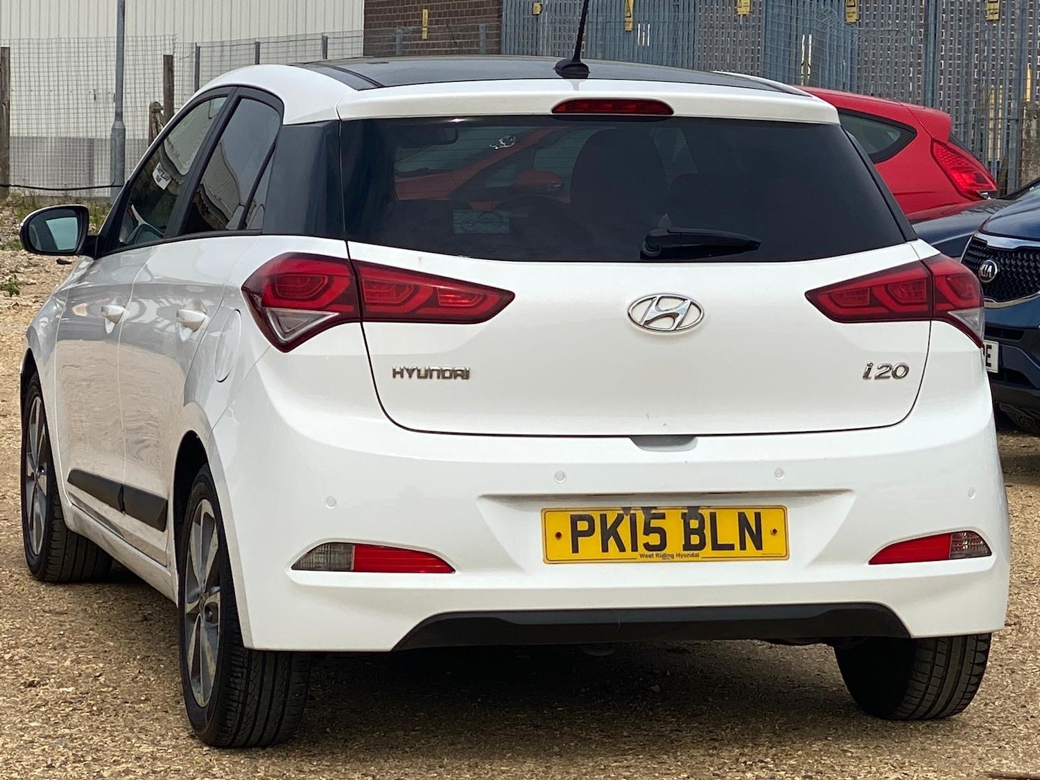Used Hyundai i20 2015 for sale - 76626574: Photo 3
