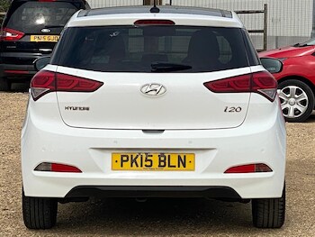 Used Hyundai i20 2015 for sale - 76626574: Photo