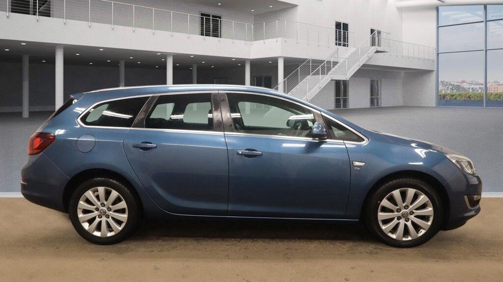 Used Vauxhall Astra 2014 for sale - 77882879: Photo 6