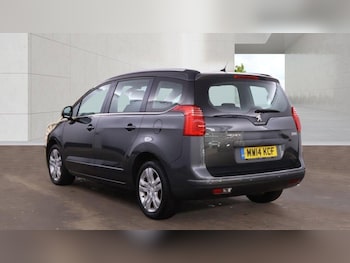 Used Peugeot 5008 2014 for sale - 78810383: Photo
