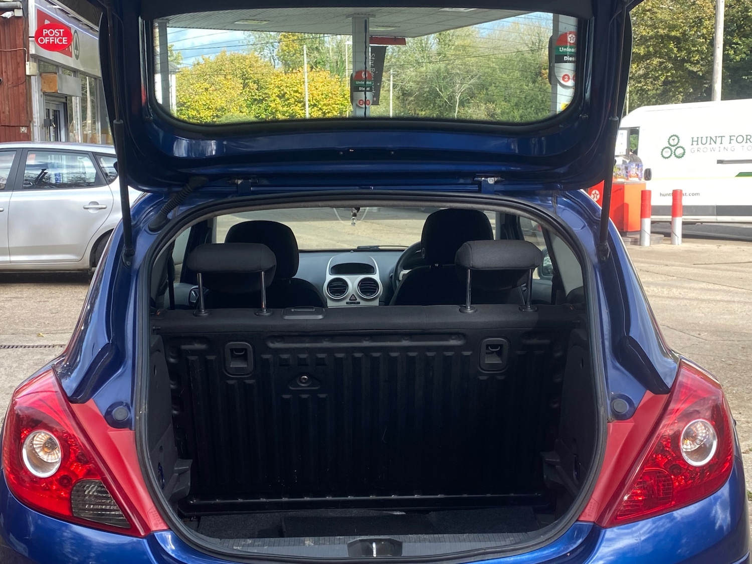 Used Vauxhall Corsa 2008 for sale - 76652775: Photo 8