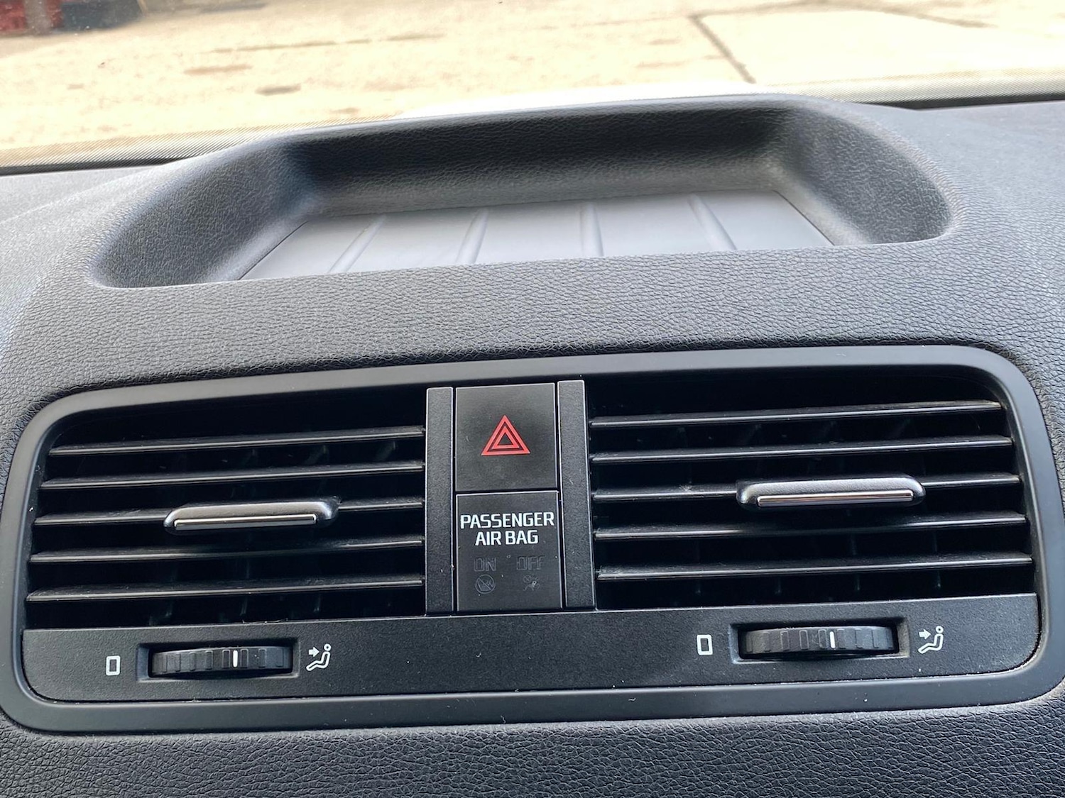 Used Skoda Yeti 2015 for sale - 77460036: Photo 42