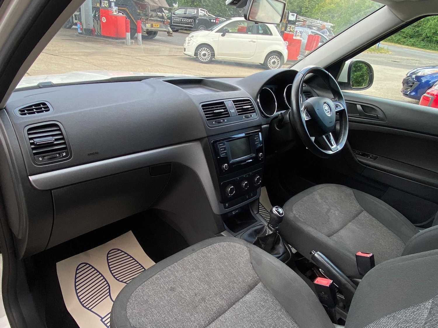 Used Skoda Yeti 2015 for sale - 77449864: Photo 11