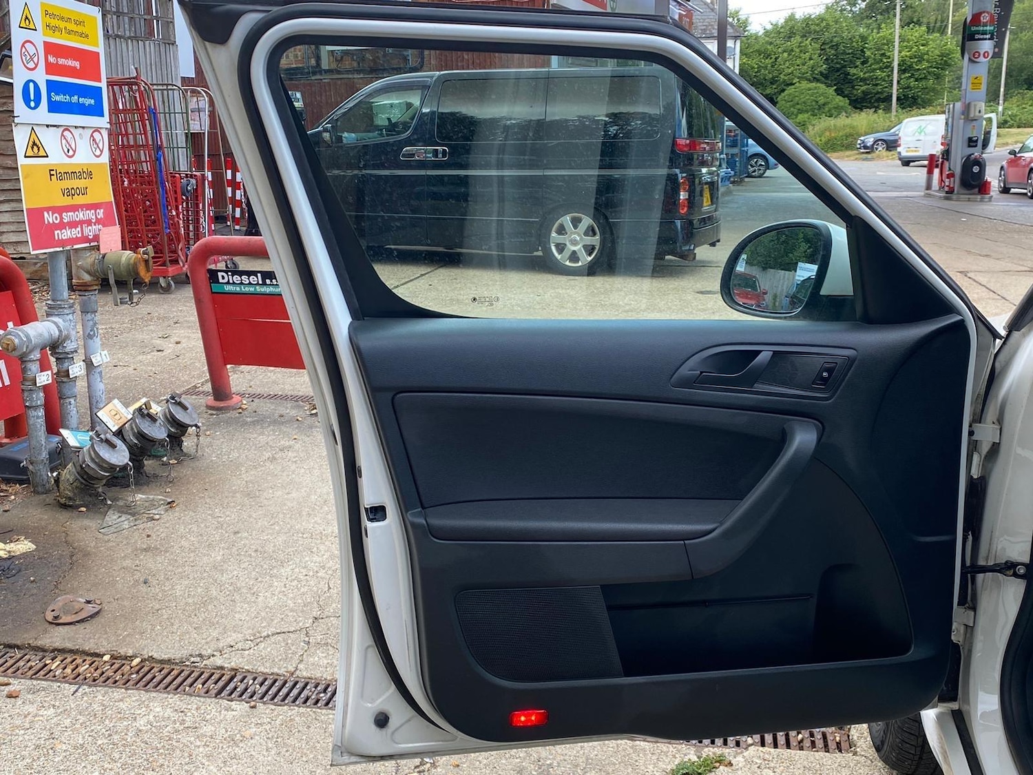 Used Skoda Yeti 2015 for sale - 77449864: Photo 34