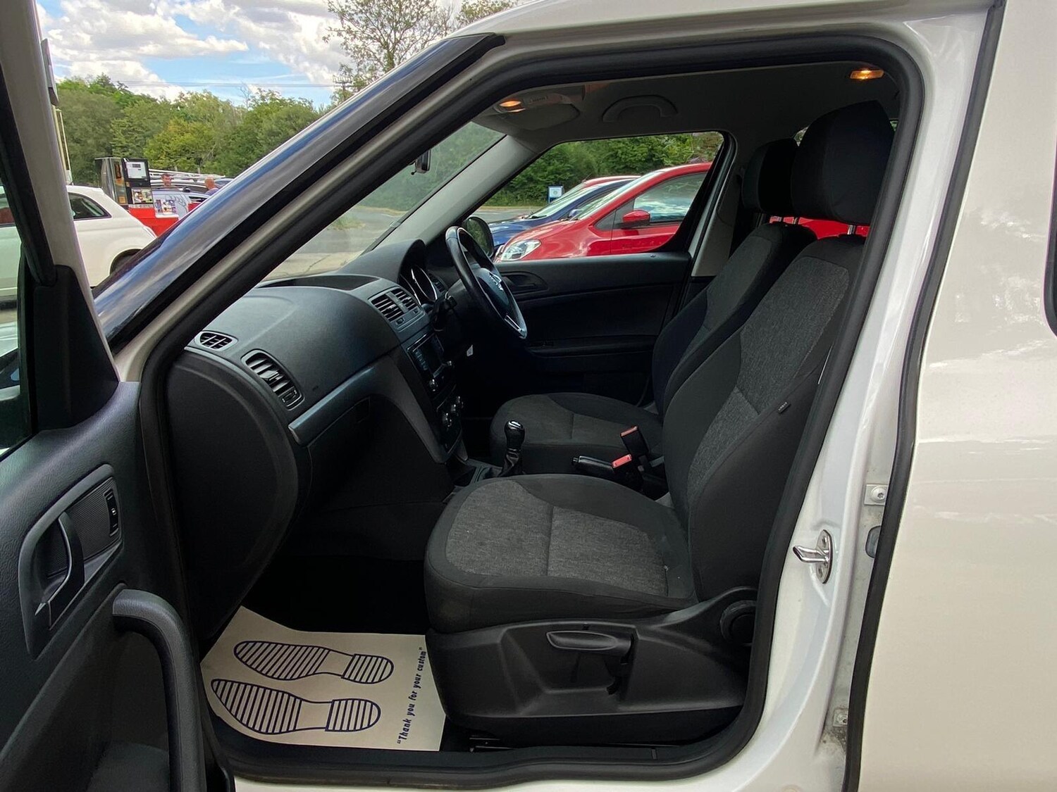 Used Skoda Yeti 2015 for sale - 77449864: Photo 46