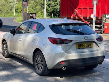 Used Mazda Mazda3 2014 for sale - 78384620: Photo