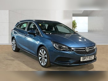 Used Vauxhall Astra 2017 for sale - 79213038: Photo