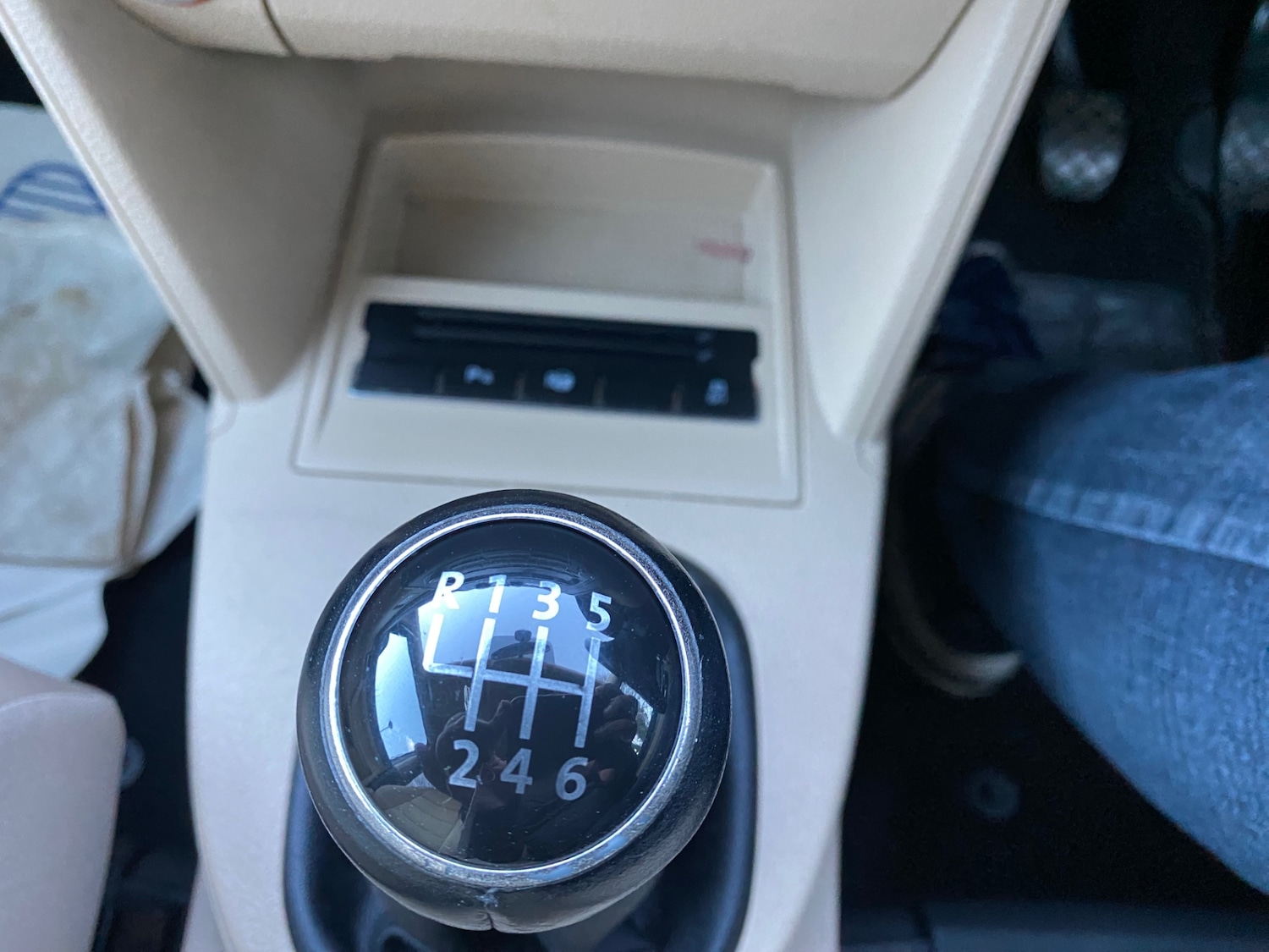 Used Volkswagen Touran 2011 for sale - 76652301: Photo 8