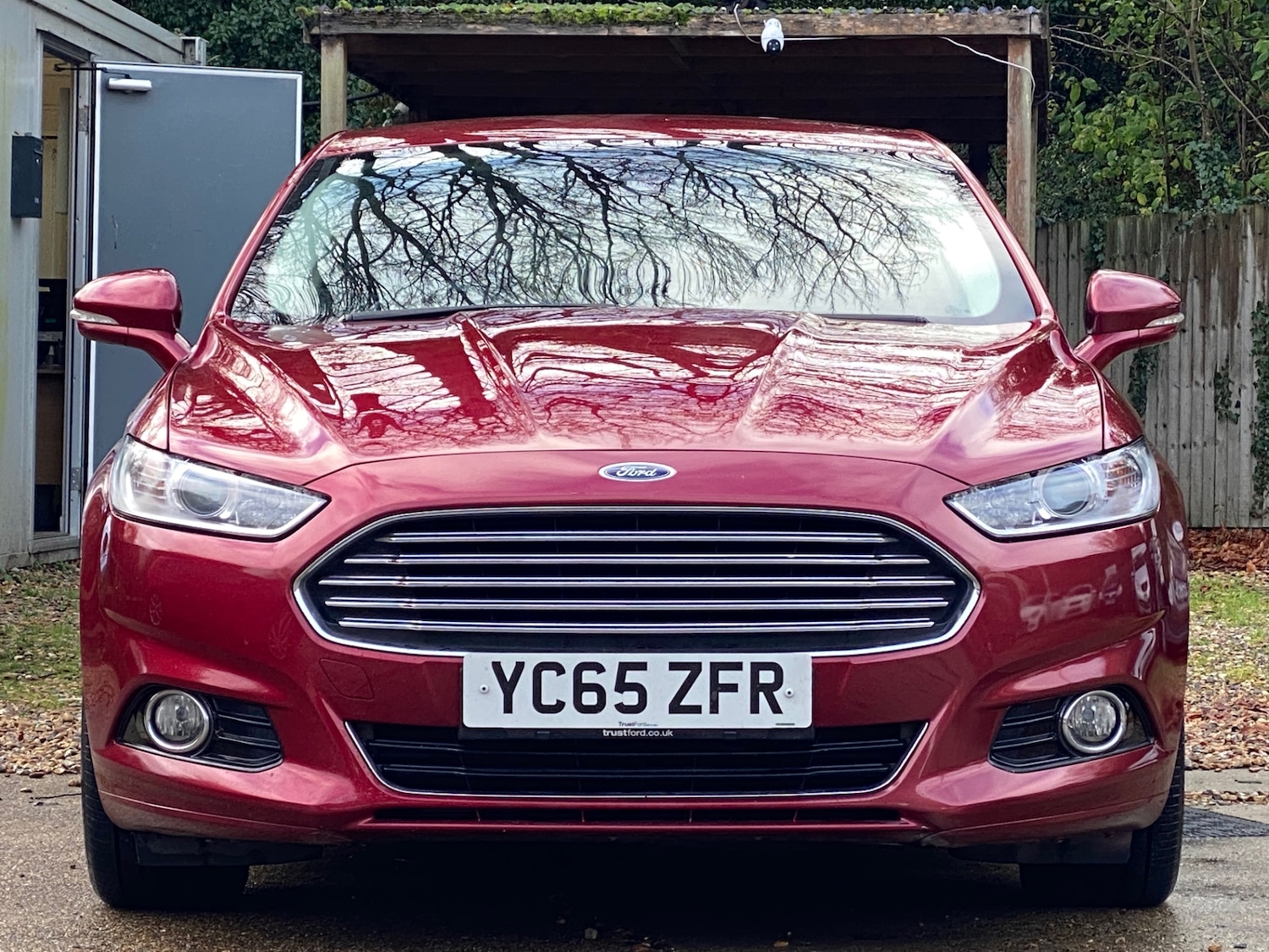 Used Ford Mondeo 2015 for sale - 76652743: Photo 2