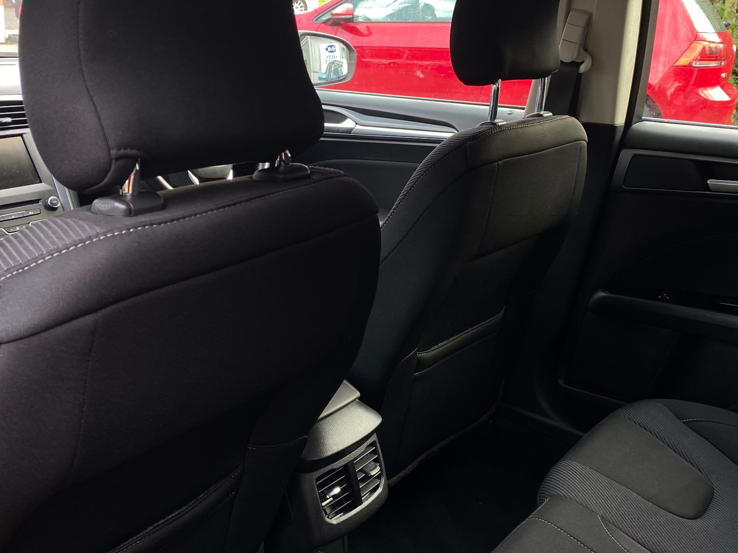 Used Ford Mondeo 2015 for sale - 76652743: Photo 26