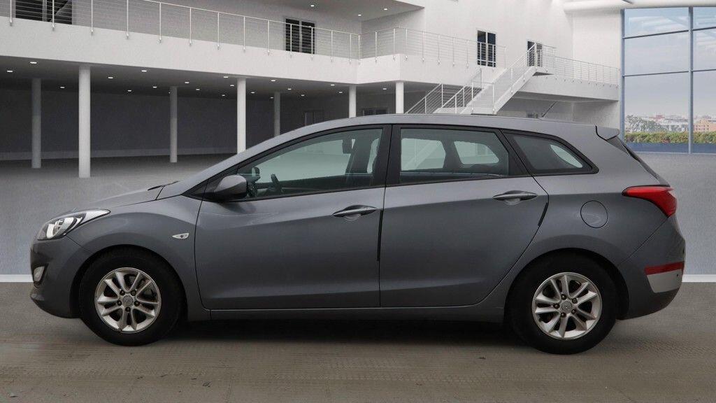 Used Hyundai i30 2012 for sale - 77510173: Photo 6